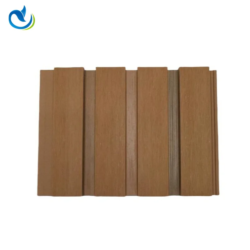Коричневые настенные панели из полиэтилена для наружного применения